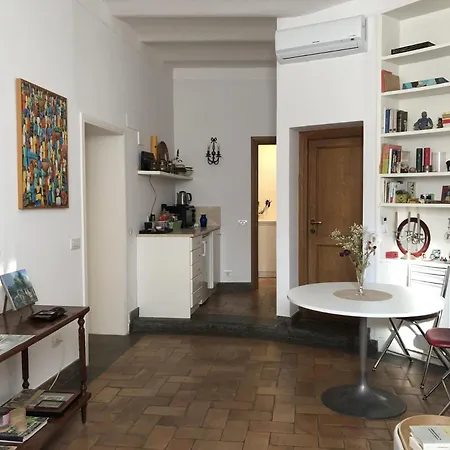 Apartment 7550rome P&j's Cozy Trastevere